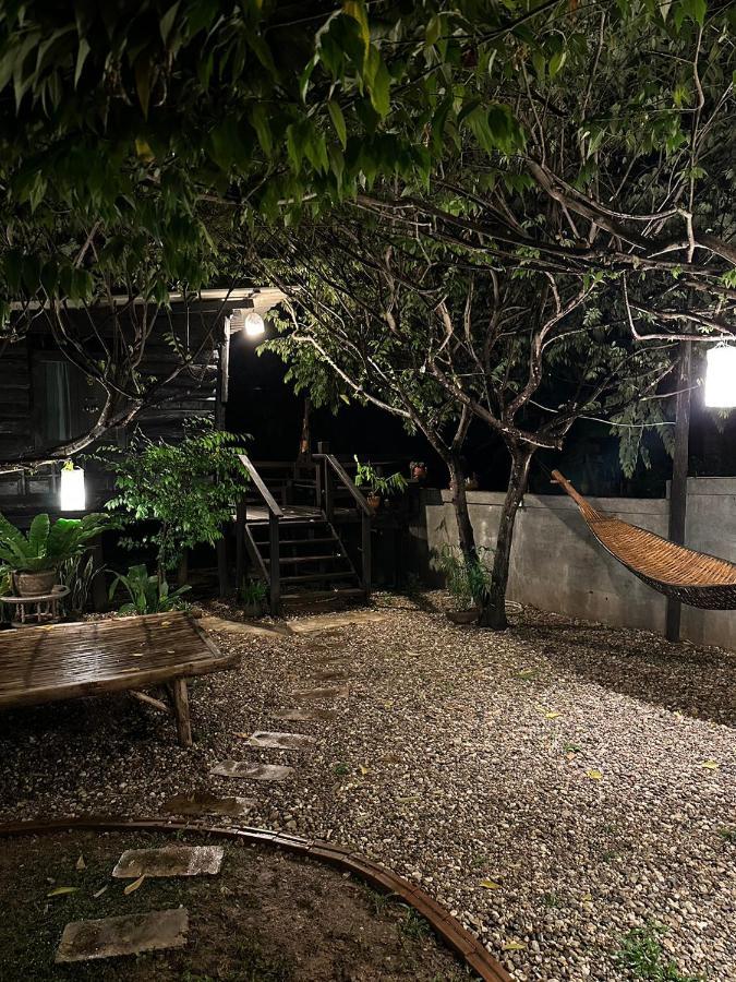 The Legend Homestay. Mae Ai Ngoại thất bức ảnh