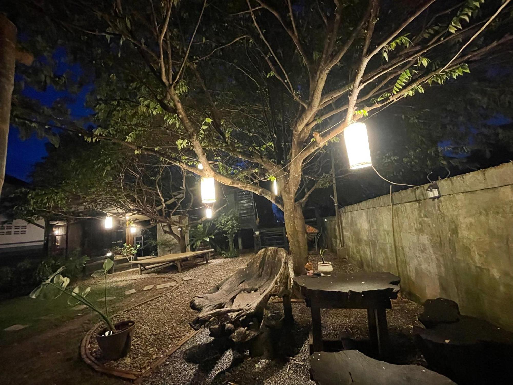 The Legend Homestay. Mae Ai Ngoại thất bức ảnh